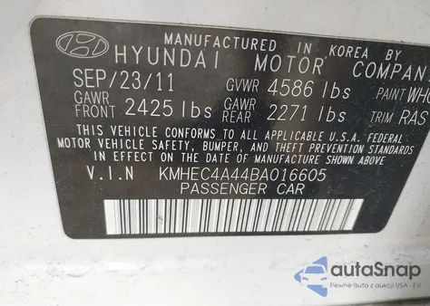 2011 Hyundai Sonata Hybrid z USA, uszkodzony, nr VIN KMHEC4A44BA016605